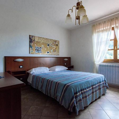 B&B La Bredia Fivizzano Extérieur photo
