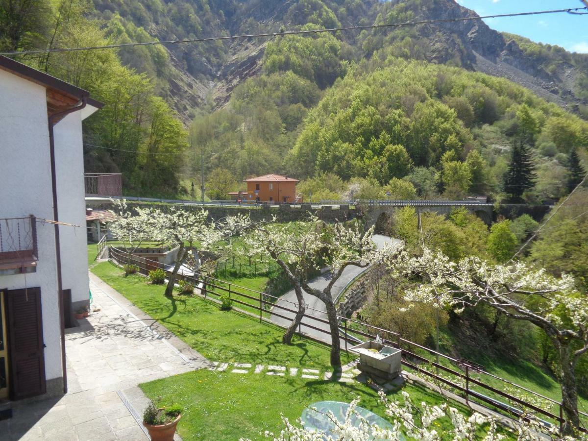 B&B La Bredia Fivizzano Extérieur photo