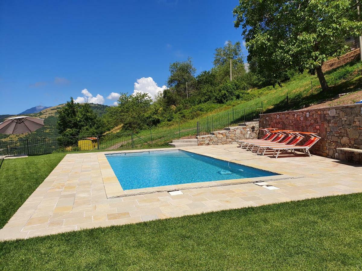 B&B La Bredia Fivizzano Extérieur photo